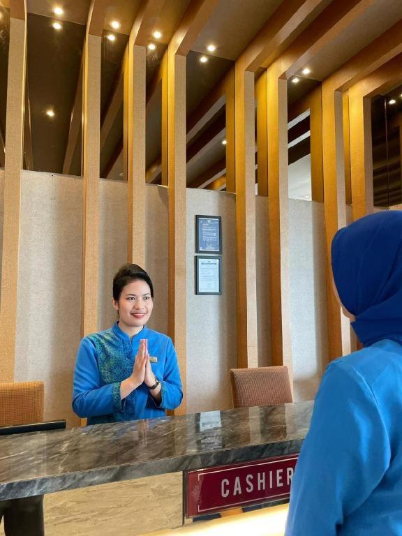 The Crew Hotel Kualanamu International Airport Medan Exterior photo